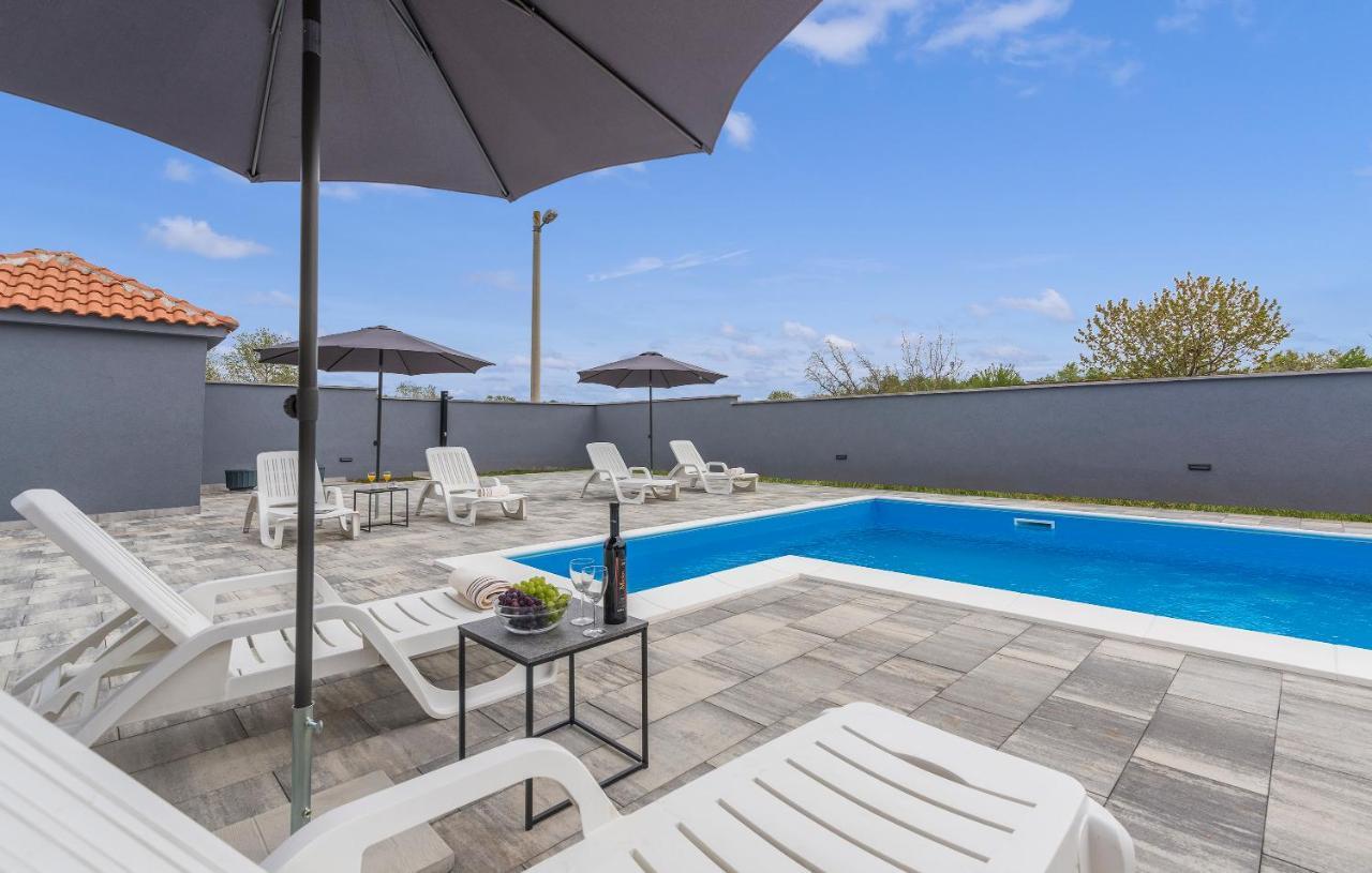 Apartmani Natalija Porec Esterno foto